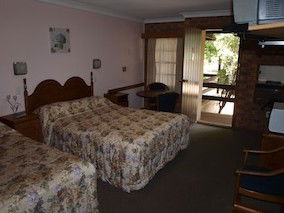 Gundagai Motel - Lightning Ridge Tourism 4