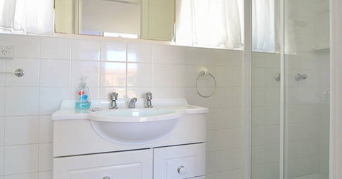 Beach Studio On Bombo - Lightning Ridge Tourism 1