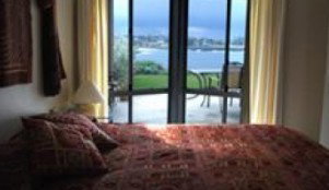 Beachfront Apartment Kiama - Lightning Ridge Tourism 1