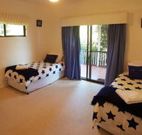 Barrington River House - Lightning Ridge Tourism