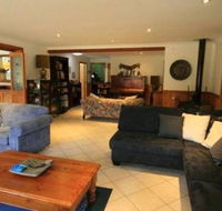 Adams Peak Retreat - Lightning Ridge Tourism