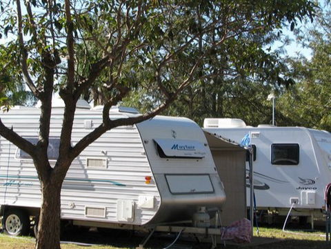 Cessnock Wine Country Caravan Park - Lightning Ridge Tourism 2