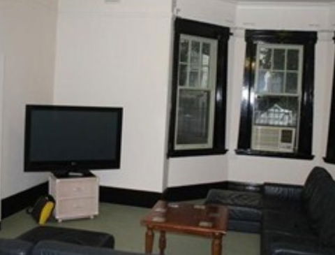 Annandale LEAPIN - Lightning Ridge Tourism 2