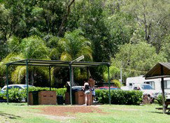 Carinya Ski Ranch - Lightning Ridge Tourism 3