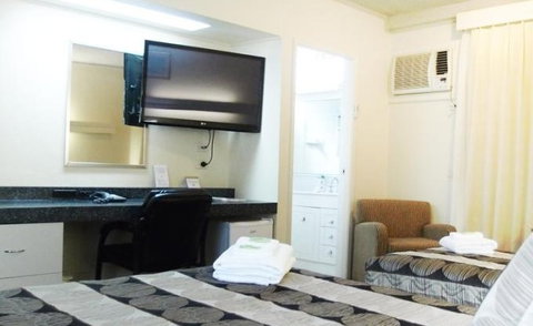 Best Western Gosford Motor Inn - Lightning Ridge Tourism 2