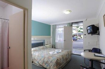 Bermuda Motor Inn - Gosford - Lightning Ridge Tourism 1