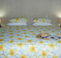 Keswick Island Guest House and Bed and Breakfast - Lightning Ridge Tourism