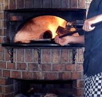 Rosslyn Bay Resort - Lightning Ridge Tourism
