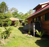 Byfield Creek Lodge - Lightning Ridge Tourism
