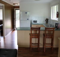 Sanctuary Lakes Fauna Retreat - Lightning Ridge Tourism