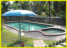 Hervey Bay Caravan Park - Lightning Ridge Tourism 0