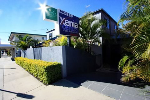 Xenia Central Studio Accommodation - Lightning Ridge Tourism 0