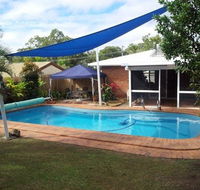 Kwren's Gladstone Executive Accommodation - Lightning Ridge Tourism