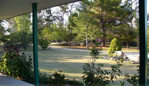 Bonaways - Lightning Ridge Tourism 0