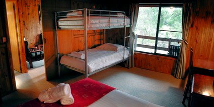 Happy Valley Retreat - Lightning Ridge Tourism 2