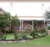 Guy House Bed and Breakfast - Lightning Ridge Tourism