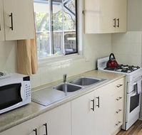 Castaways Moreton Island - Lightning Ridge Tourism