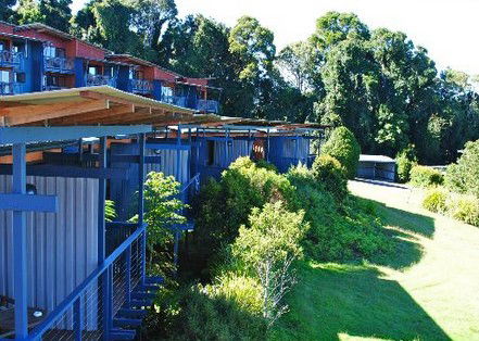 OReillys Rainforest Retreat - Lightning Ridge Tourism 3