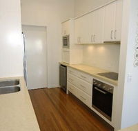 Claytons on Cylinder Beach Front Apartments - Lightning Ridge Tourism