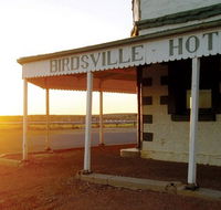 Birdsville Hotel - The Outback Loop - Lightning Ridge Tourism