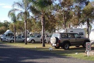 Gundy Star Tourist Park - Lightning Ridge Tourism 3