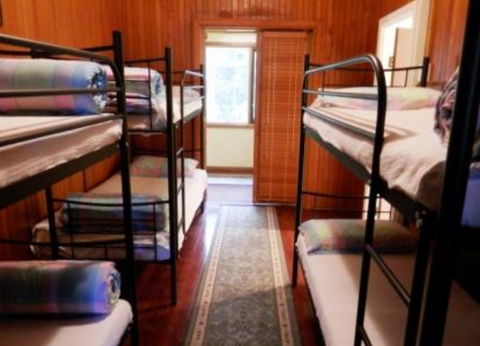 Mystery Mountain Farmstay - Lightning Ridge Tourism 1