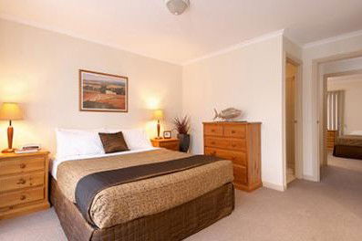 Apartments @ Forest Hill - Lightning Ridge Tourism 2