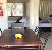 The Leprechaun Resort - Lightning Ridge Tourism