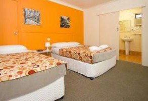 Ocean Blue Motel - Lightning Ridge Tourism 5