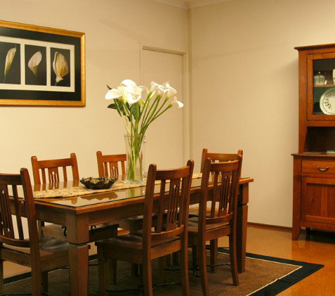 Birds 'n' Bloom Cottages - Lightning Ridge Tourism 4