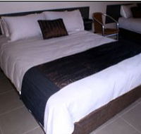 Central Hotel Cloncurry - Lightning Ridge Tourism