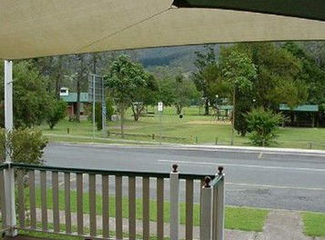 Canungra Motel - Lightning Ridge Tourism 2