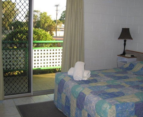 Country Road Motel - Lightning Ridge Tourism 2