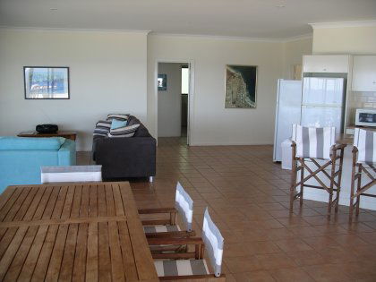 Fairfield House - Lightning Ridge Tourism 3