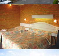 Twofold Bay Motor Inn - Lightning Ridge Tourism