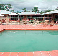 Mudbrick Manor - Lightning Ridge Tourism