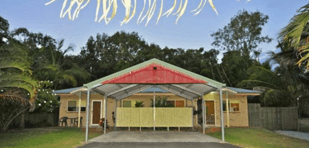 Agnes Palms Beachside Apartments - Lightning Ridge Tourism