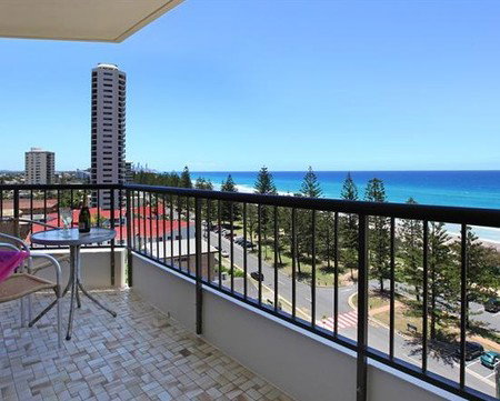 Southern Cross Luxury Apartments - Lightning Ridge Tourism 2