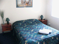 Burleigh Point Apartments - Lightning Ridge Tourism 2