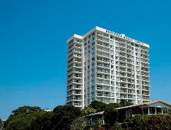 Burleigh Beach Tower - Lightning Ridge Tourism 0