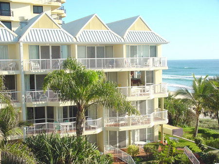 Tugun QLD Lightning Ridge Tourism