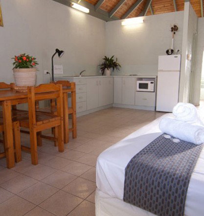 Nelly Bay QLD Lightning Ridge Tourism