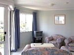 Pacific Horizons - Lightning Ridge Tourism 4