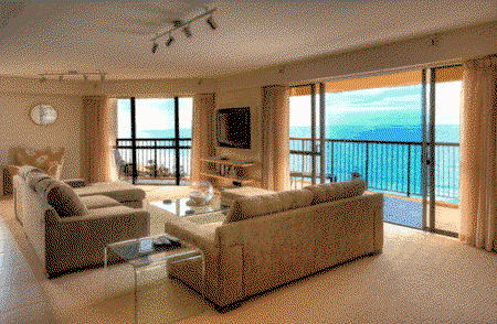 Esplanade Luxury Beachfront Apartments - Lightning Ridge Tourism 1