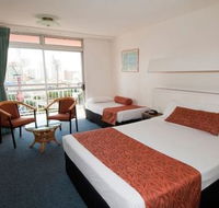 Islander Resort Hotel - Lightning Ridge Tourism
