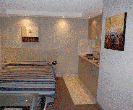 Parkville Place Apartments - Lightning Ridge Tourism 4