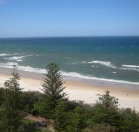 Pacific Regis Beachfront Apartments - Lightning Ridge Tourism