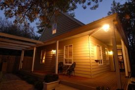 Treasured Memories Accommodation - Lightning Ridge Tourism 1