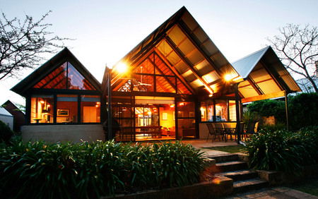 Whalers Cove Villas - Lightning Ridge Tourism 1