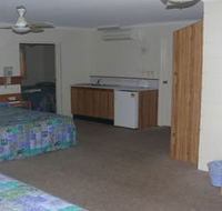 Sandcastle Motel - Lightning Ridge Tourism